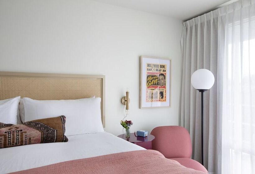 モーテル The Starlight Motor Inn