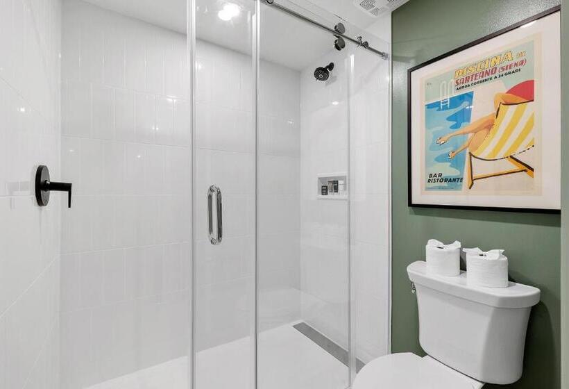 モーテル The Starlight Motor Inn