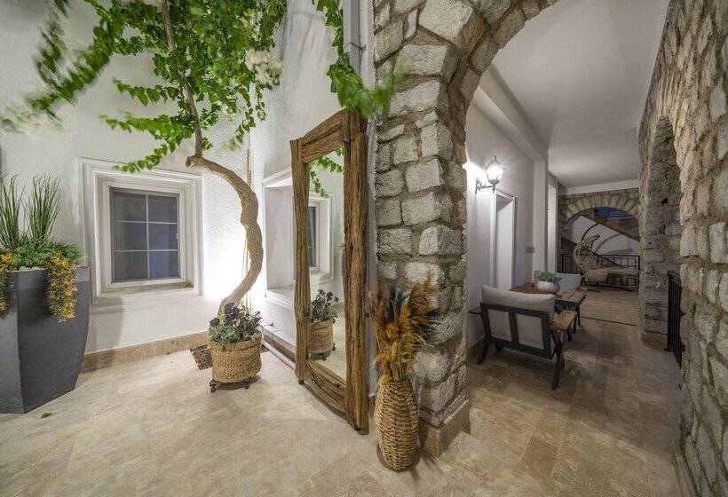 Noa Suite Hotel Adults Only