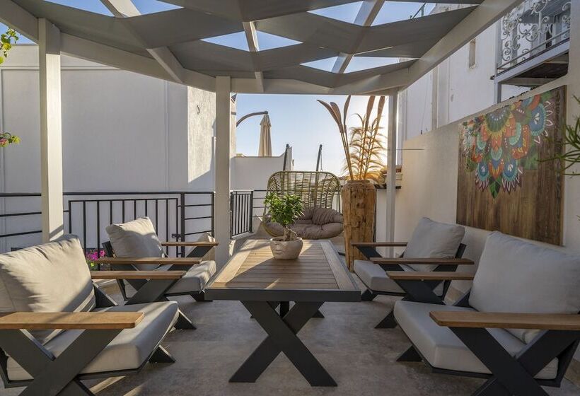 Noa Suite Hotel Adults Only