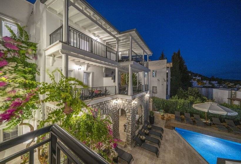 Noa Suite Hotel Adults Only