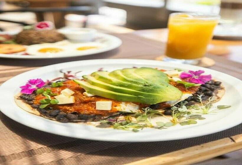 Paradise Bay Hotel Boutique