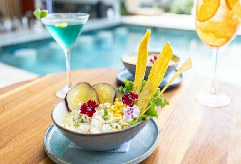 Paradise Bay Hotel Boutique