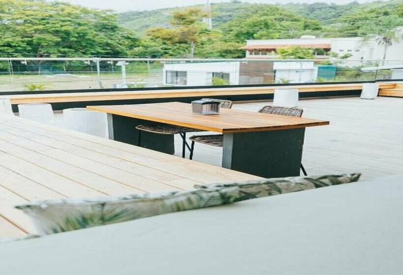 Paradise Bay Hotel Boutique