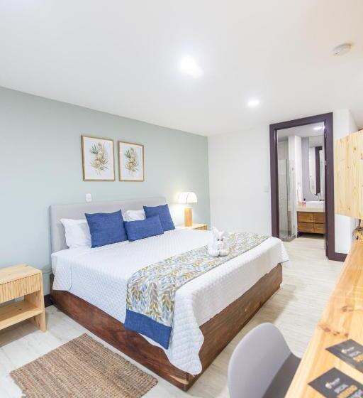 Paradise Bay Hotel Boutique