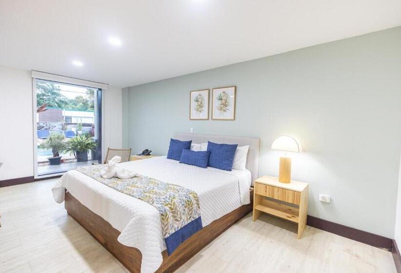 Paradise Bay Hotel Boutique