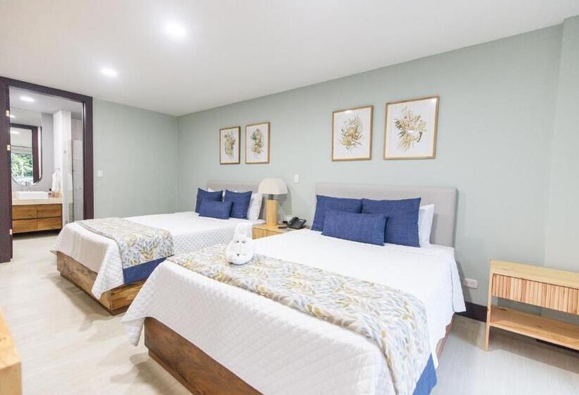 Paradise Bay Hotel Boutique