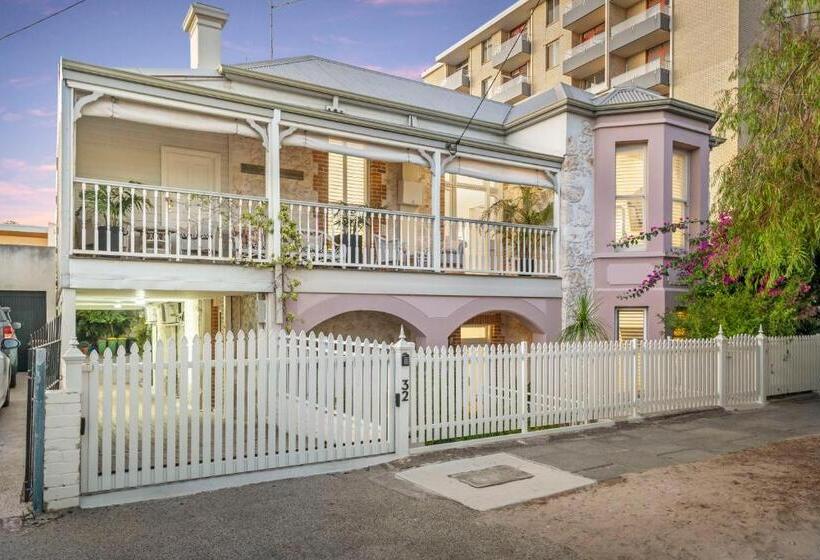 بنسيون Accommodation In Fremantle