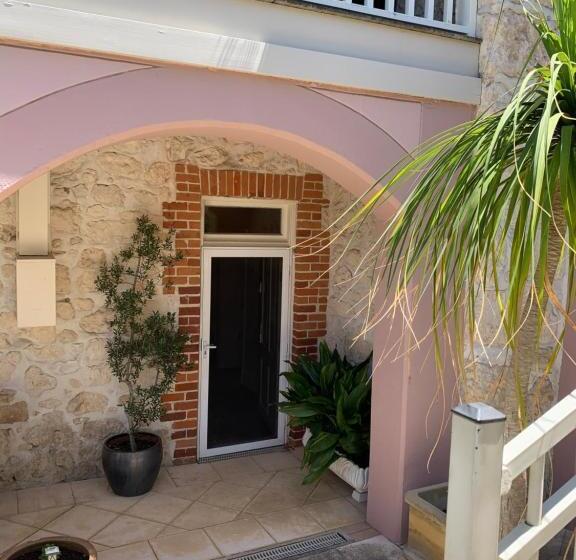 بنسيون Accommodation In Fremantle