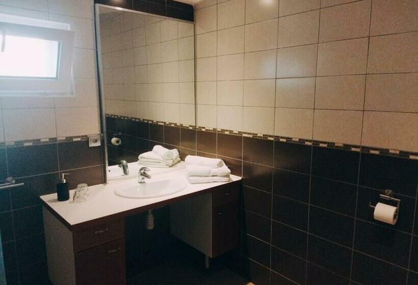 بنسيون Aur Blan   Chambres Le Somail