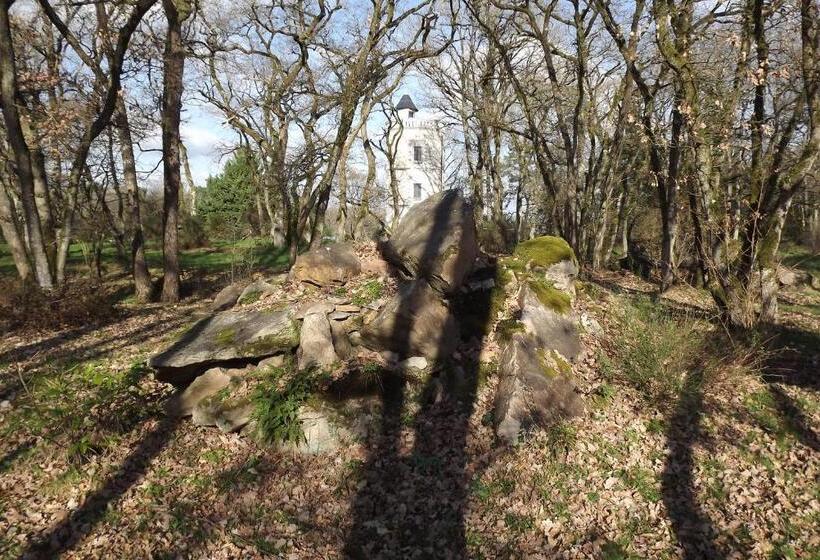 Пансион Chambres D Hôtes La Tour De Bellevue