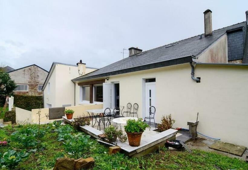 פנסיון Ile D Art