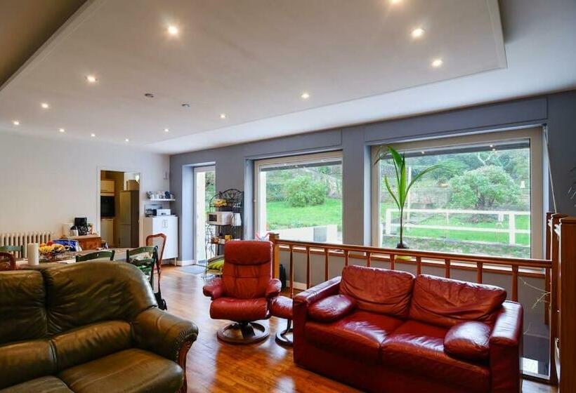 פנסיון Ile D Art