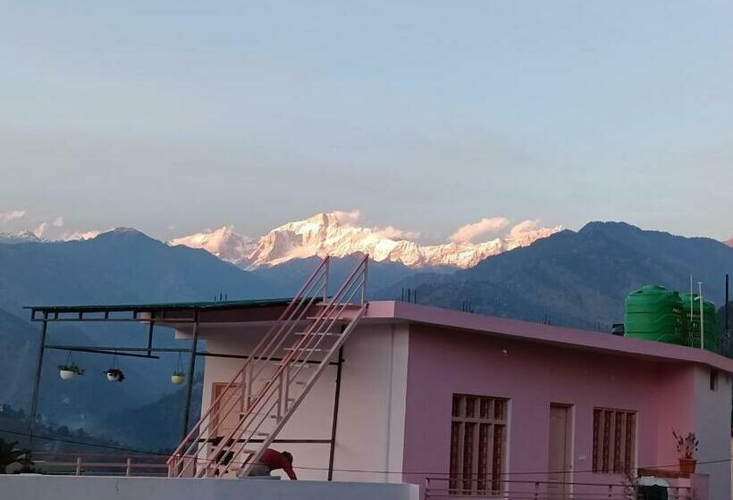 ペンション Kedar View Homestay