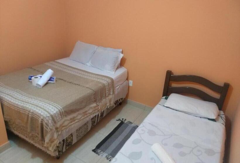 פנסיון Kitnets Casa Amarela Imbassai