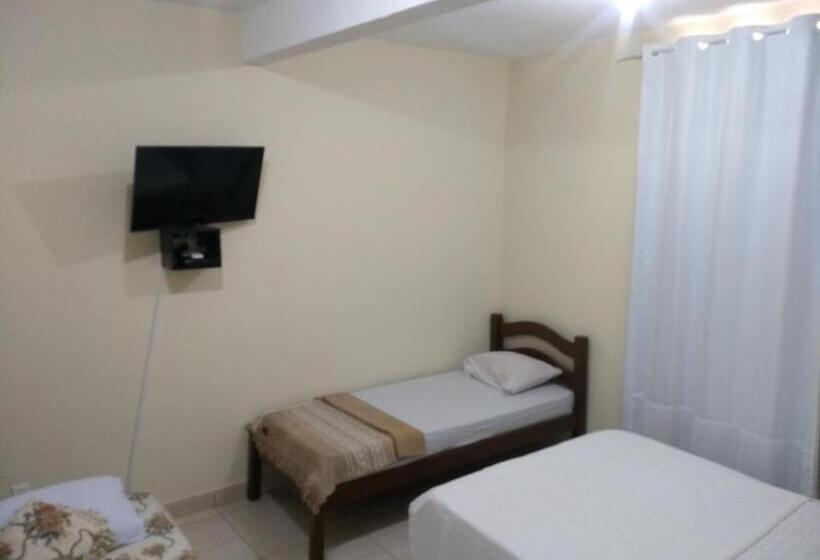 פנסיון Kitnets Casa Amarela Imbassai