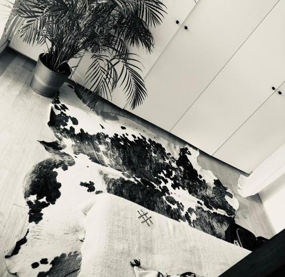 膳宿费 La Maisonnette Du Lac De Genval