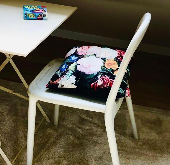 膳宿费 La Maisonnette Du Lac De Genval