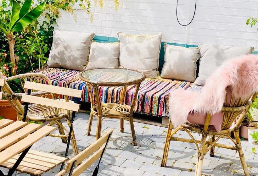 膳宿费 La Maisonnette Du Lac De Genval