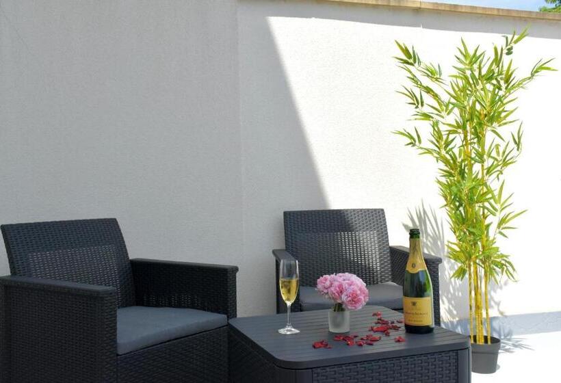 ペンション Nuit Privée Avec Jacuzzi