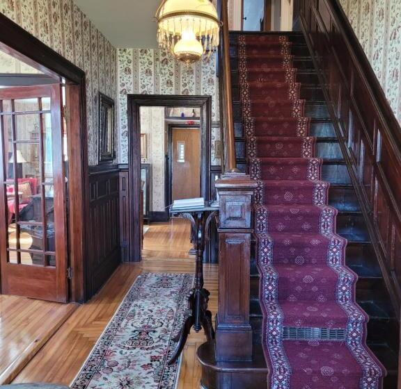 بنسيون Prince County Guest House