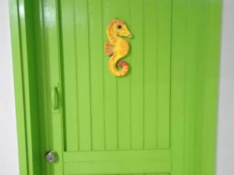 پانسیون Room In House   Posada Nativa Green Sea San Luis