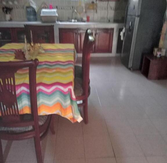 پانسیون Room In House   Posada Nativa Green Sea San Luis