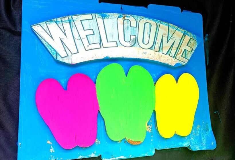 ペンション Room In House   Posada Nativa Green Sea San Luis