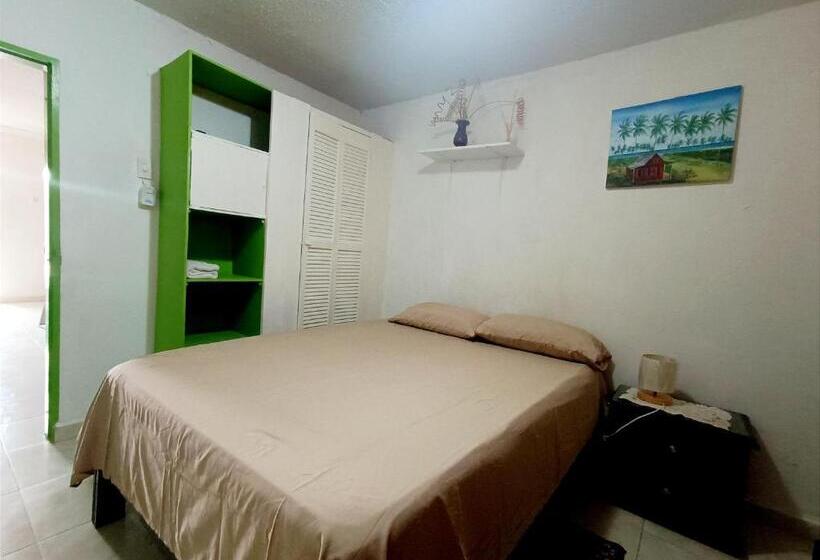 پانسیون Room In House   Posada Nativa Green Sea San Luis