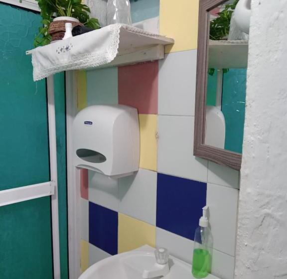 پانسیون Room In House   Posada Nativa Green Sea San Luis