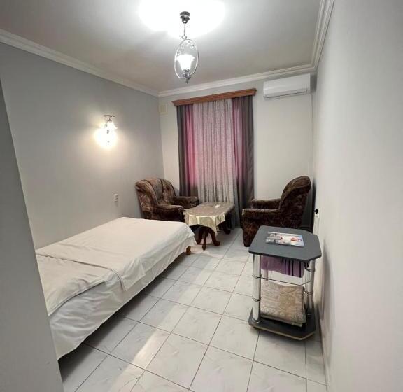 Пансион Touristic House Kael