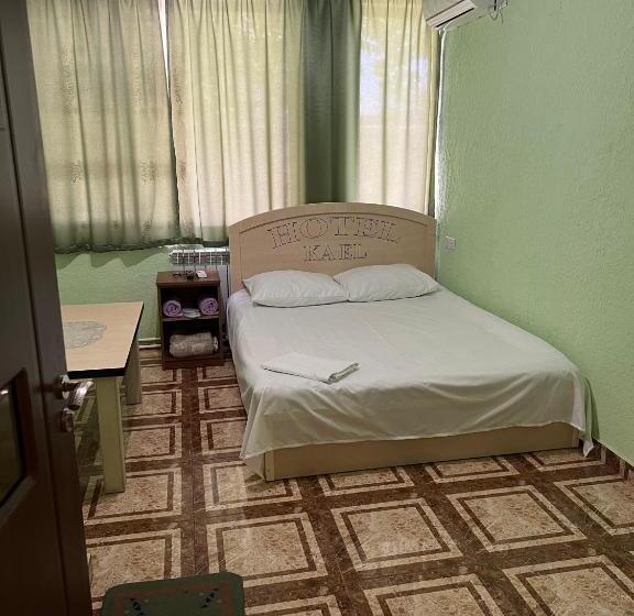 Пансион Touristic House Kael