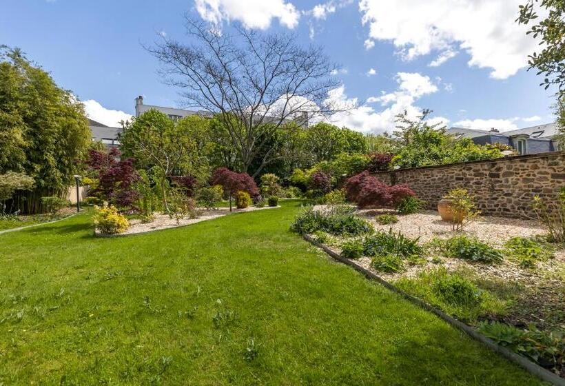 פנסיון Villa Misano