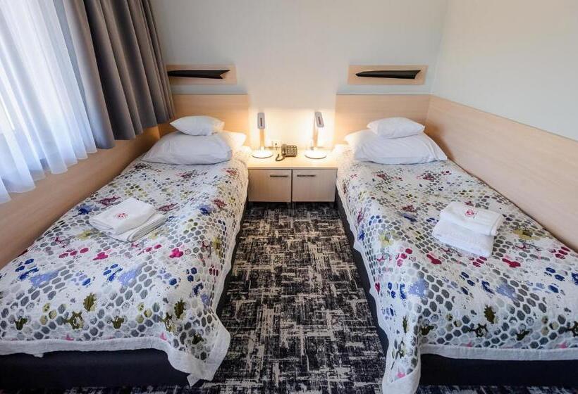 استراحتگاه Centralny Ośrodek Sportu   Zakopane