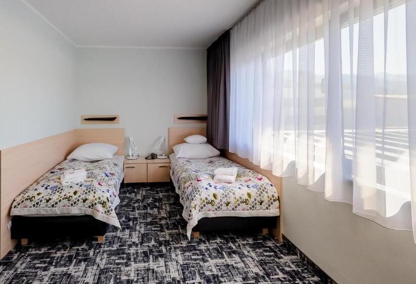 استراحتگاه Centralny Ośrodek Sportu   Zakopane