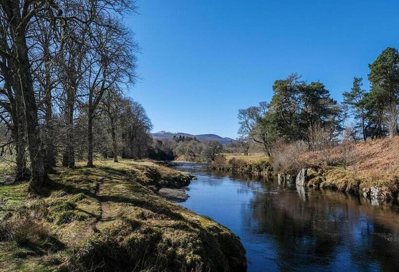 Курорт Gledfield Highland Estate