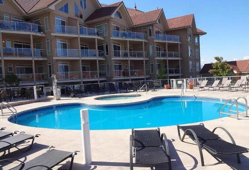 Vacation At Discovery Bay Resort