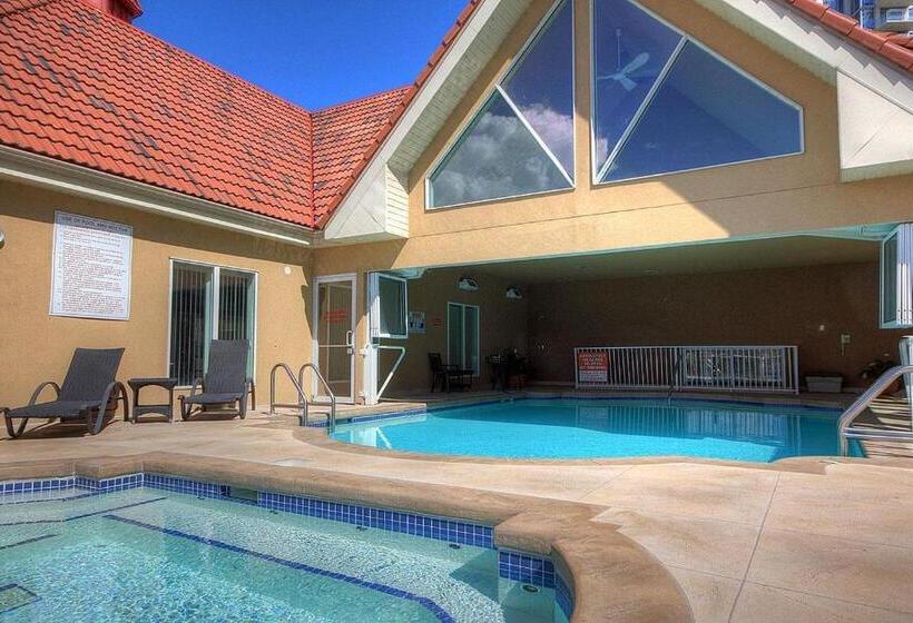 Vacation At Discovery Bay Resort