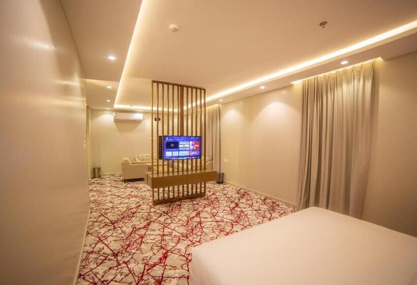 منتصف البيعة للشقق المخدومة