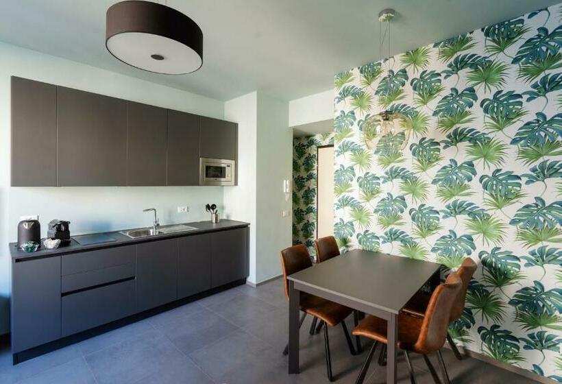 Albaresidence Vico01