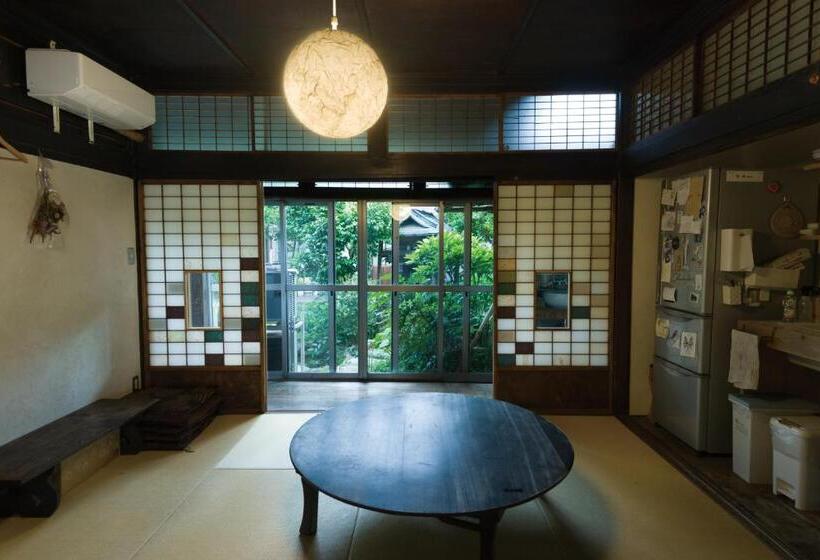 旅馆 ちゃぶだい Guesthouse,cafe&bar