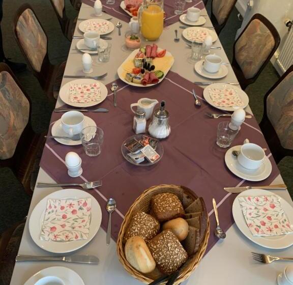 فندق صغير Landgasthof Zum Ring