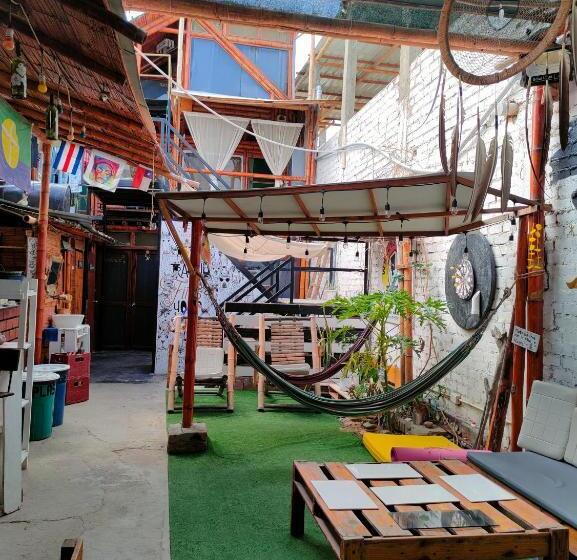 호스텔 Wally S House Mancora