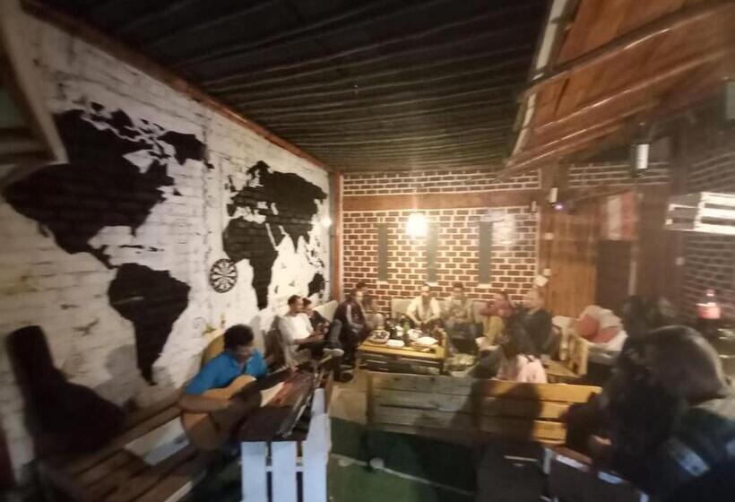 Общежитие Wally S House Mancora