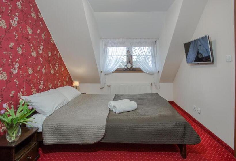 הוסטל Zajazd Drogorad Restauracja I Noclegi