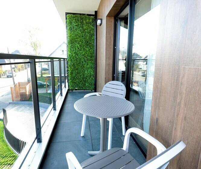 Aparthotel Green Concrete   Nowy, Ekologiczny Hotel W świnoujściu, Darmowy Bus Na Plażę, Free Shuttl