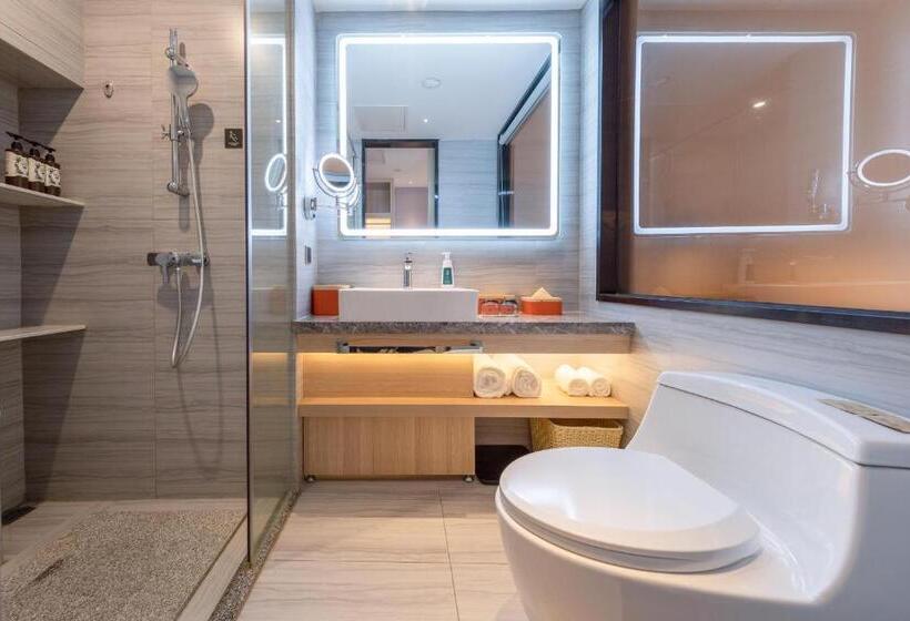 Atour X Hotel Shenzhen Longhua Dalang Commercial Center