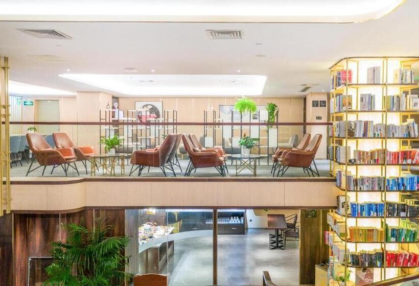 Atour X Hotel Shenzhen Longhua Dalang Commercial Center