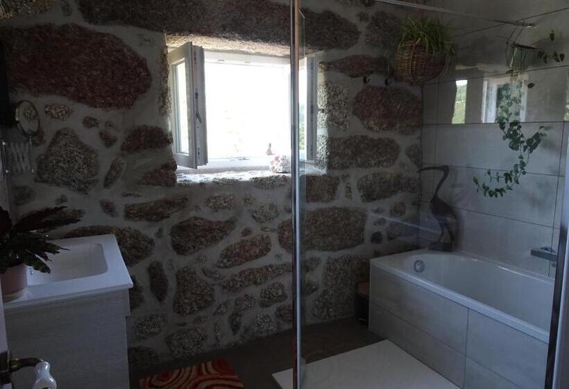 مبيت وإفطار A Casa Com 2 Pereiras