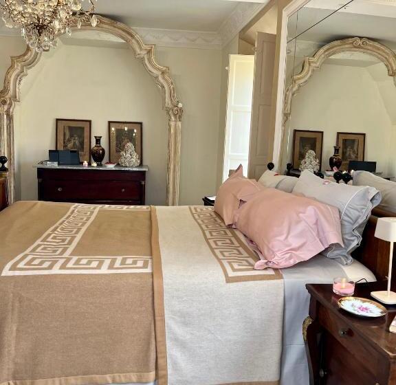 تختخواب و صبحانه Castiglione 27 Luxury Suite